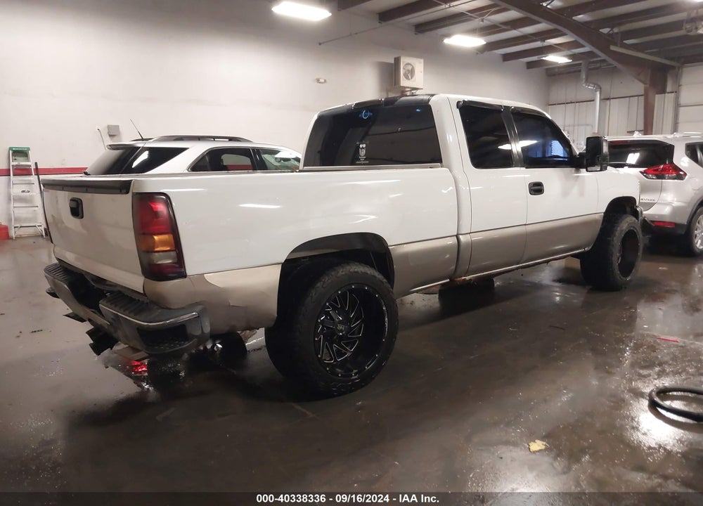 2000 GMC SIERRA 1500 SLE VIN: 2GTEK19T8Y1193226