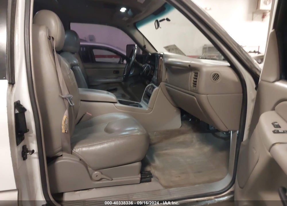 2000 GMC SIERRA 1500 SLE VIN: 2GTEK19T8Y1193226