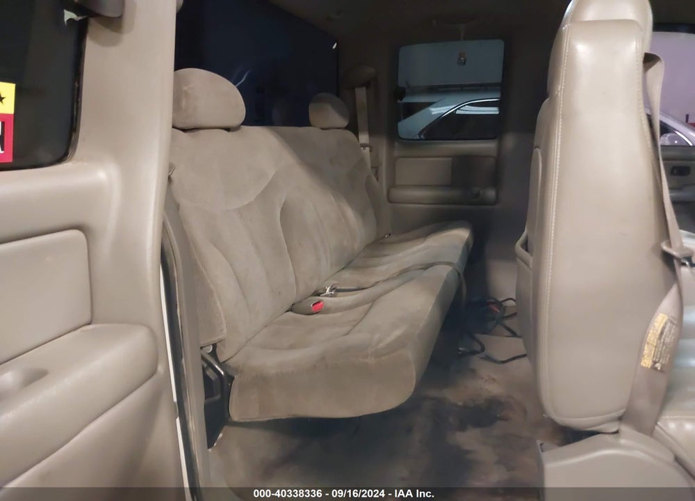 2000 GMC SIERRA 1500 SLE VIN: 2GTEK19T8Y1193226