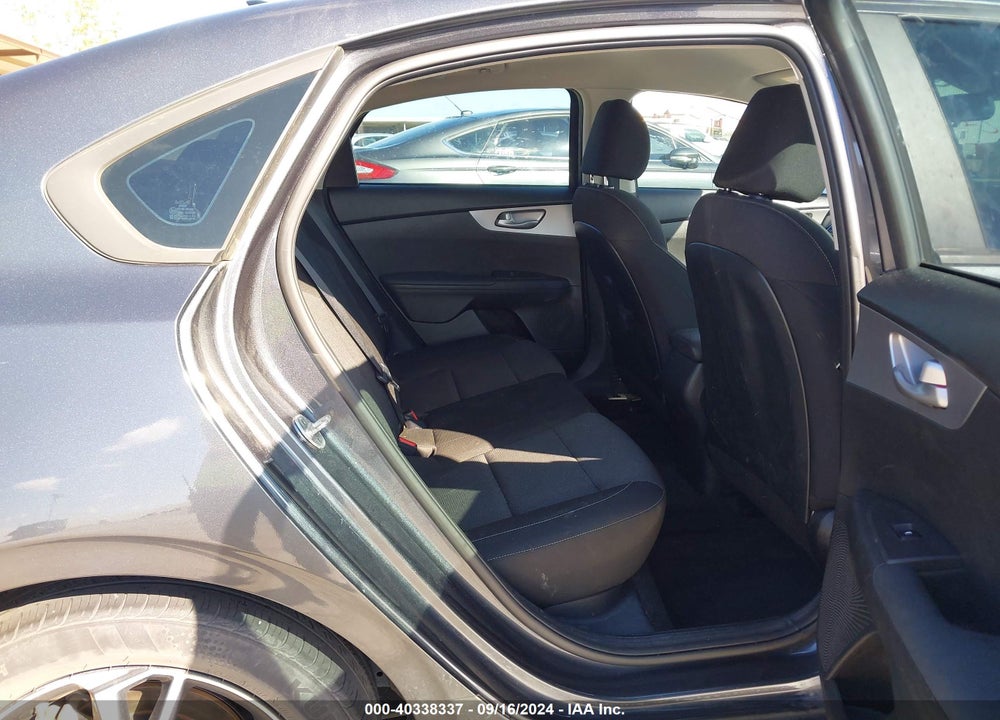 2022 KIA FORTE LXS VIN: 3KPF24AD5NE492844