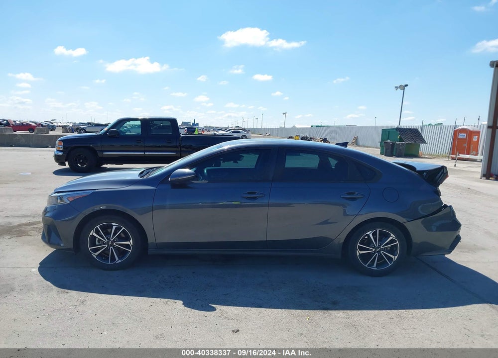 2022 KIA FORTE LXS VIN: 3KPF24AD5NE492844