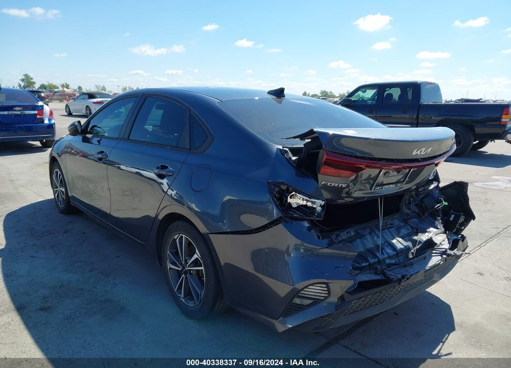 2022 KIA FORTE LXS VIN: 3KPF24AD5NE492844