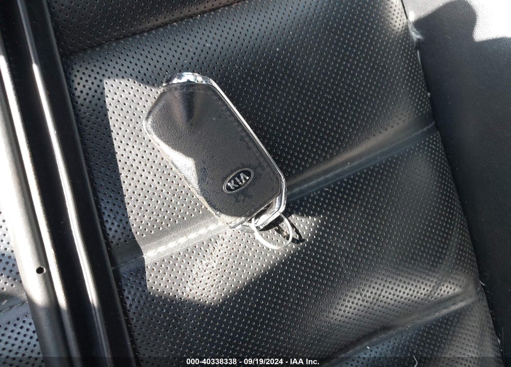 2018 KIA STINGER GT2 VIN: KNAE55LCXJ6010041