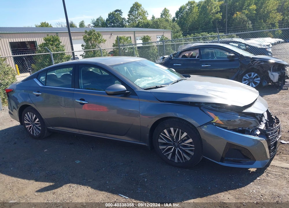 2024 NISSAN ALTIMA SV FWD VIN: 1N4BL4DV1RN399584