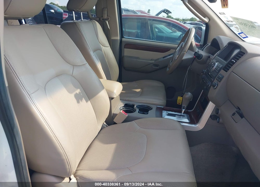 2012 NISSAN PATHFINDER LE VIN: 5N1AR1NN8CC628701