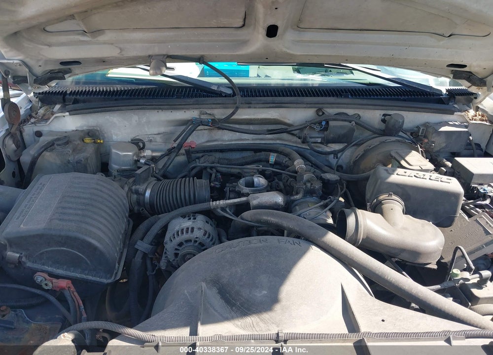 1998 CHEVROLET C1500 FLEETSIDE VIN: 1GCEC14W3WZ149430