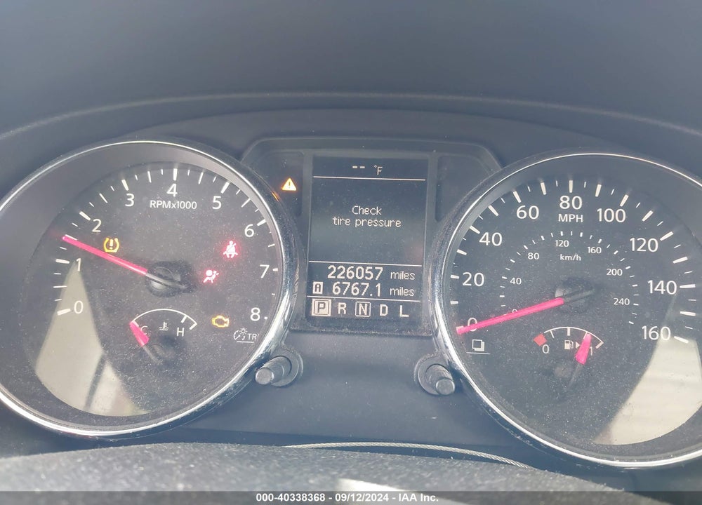 2011 NISSAN ROGUE SV VIN: JN8AS5MV3BW274220