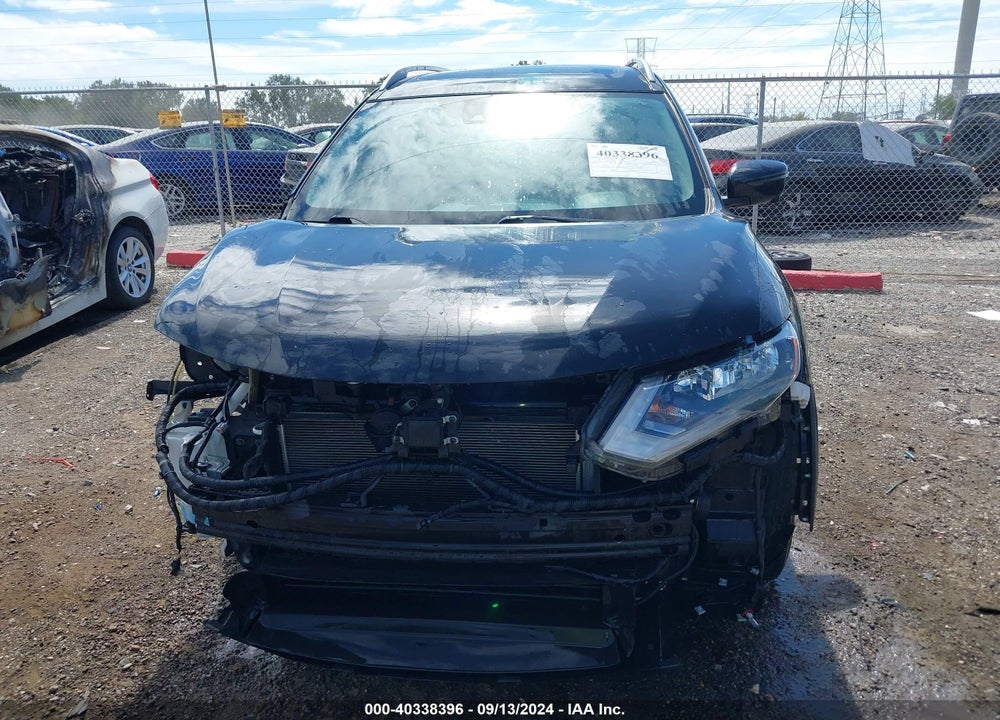 2019 NISSAN ROGUE SV VIN: JN8AT2MV9KW401998