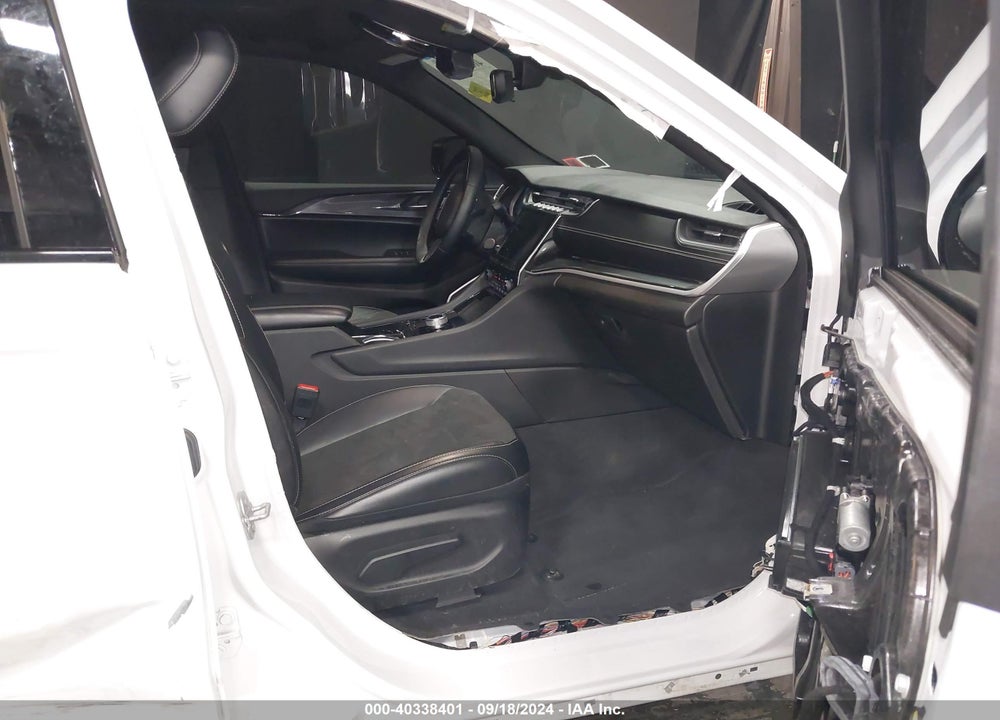 2021 JEEP GRAND CHEROKEE L ALTITUDE 4X4 VIN: 1C4RJKAG1M8148967