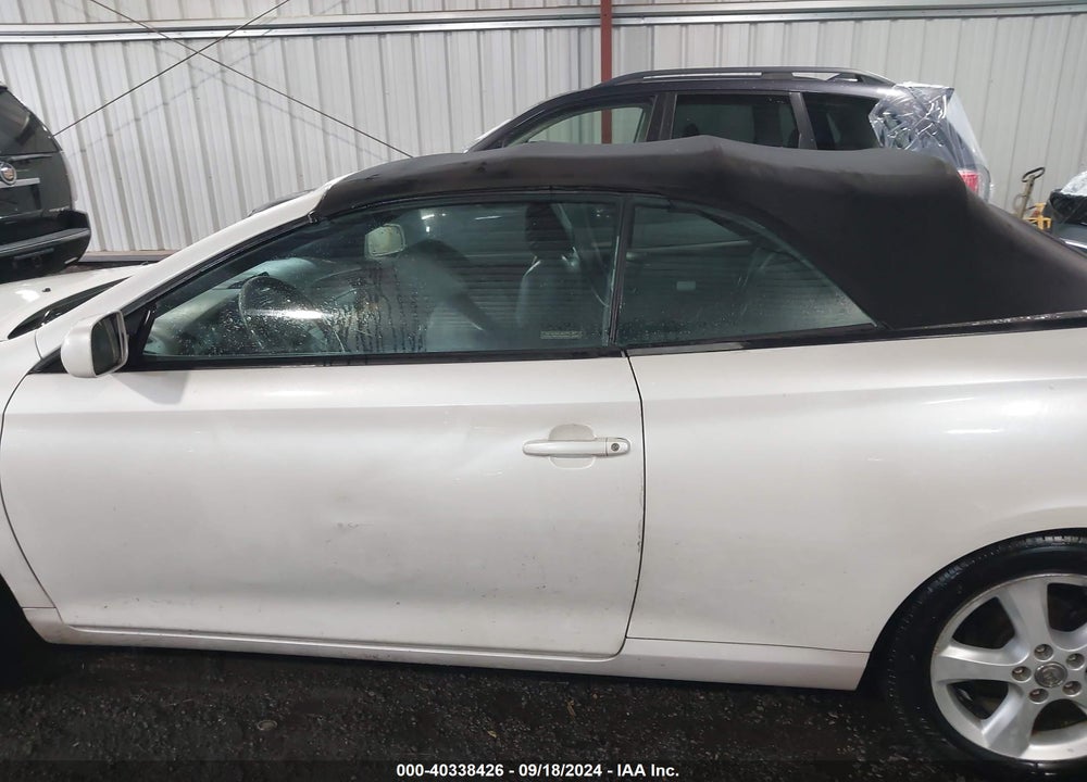 2005 TOYOTA CAMRY SOLARA SLE VIN: 4T1FA38P85U047766