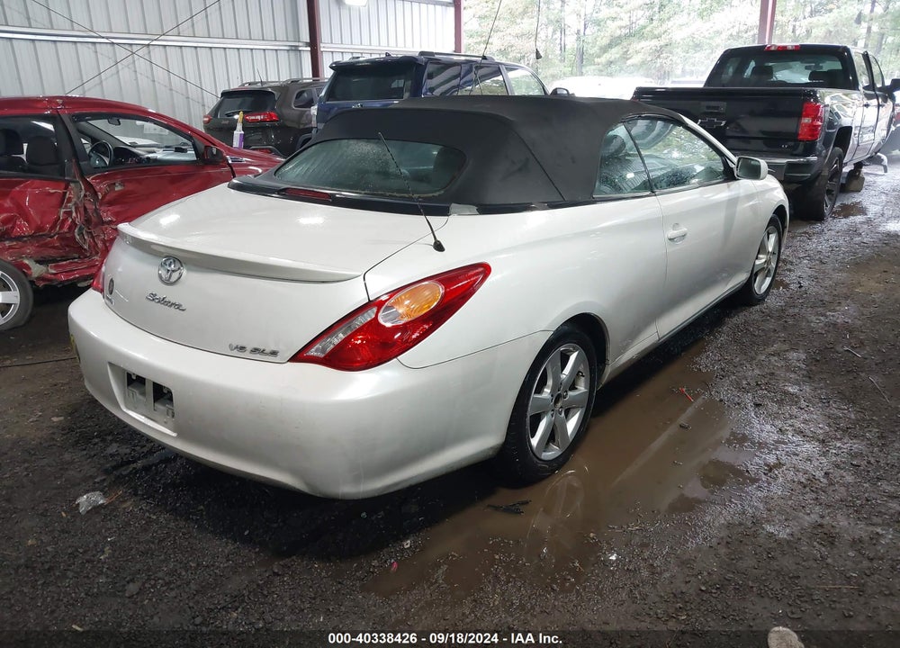 2005 TOYOTA CAMRY SOLARA SLE VIN: 4T1FA38P85U047766
