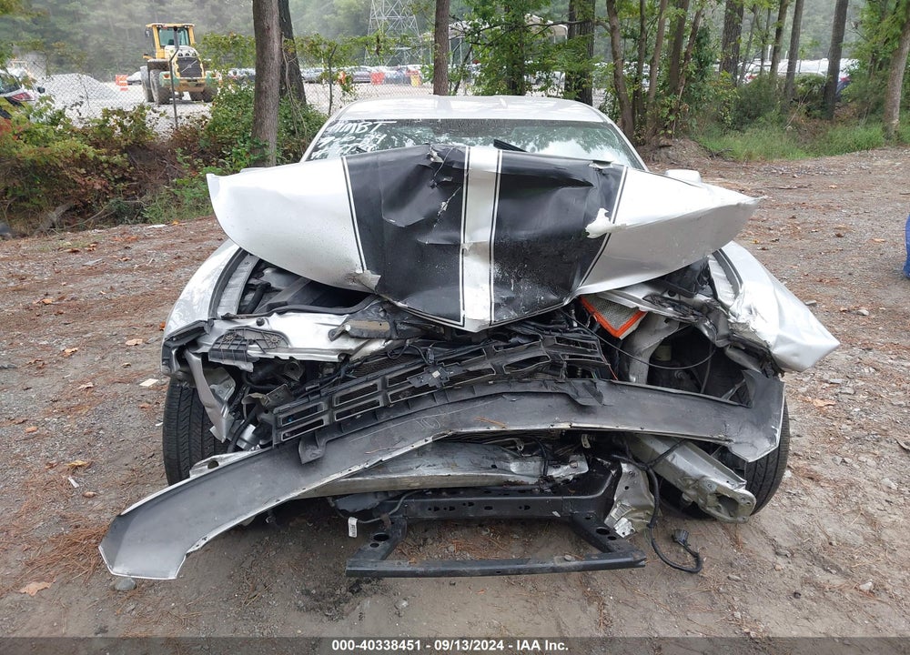 2015 CHEVROLET CAMARO 1LS VIN: 2G1FA1E31F9236499
