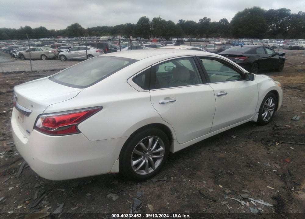 2014 NISSAN ALTIMA 2.5 S VIN: 1N4AL3APXEN338417