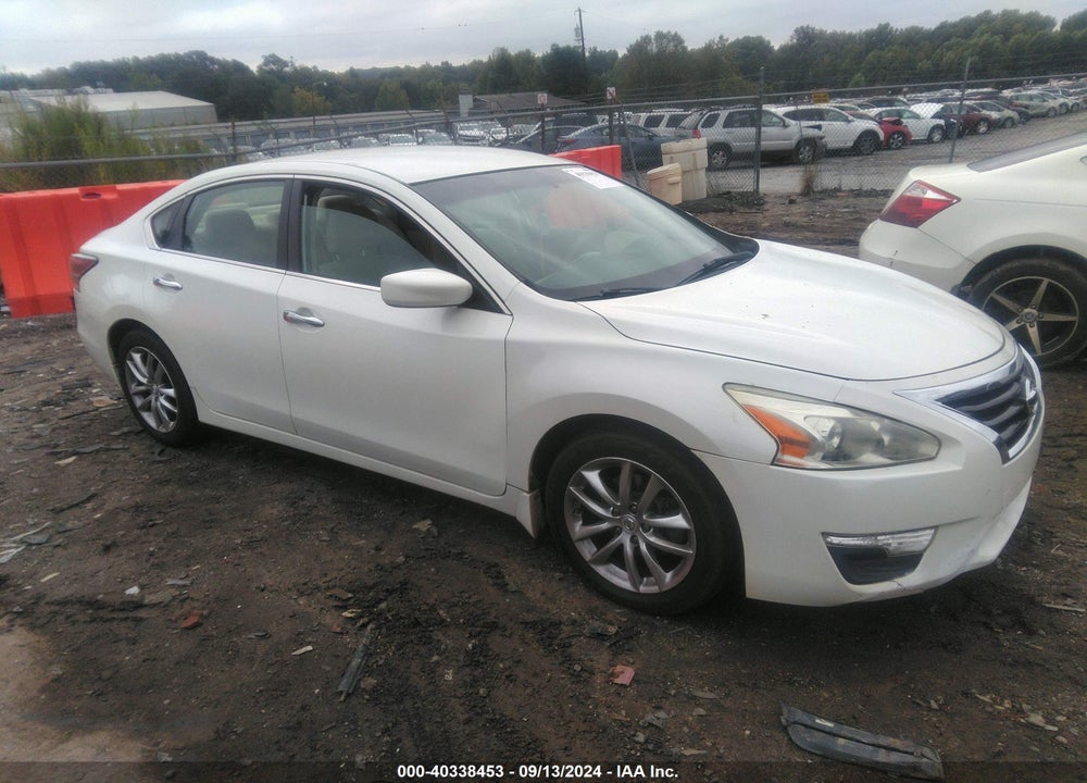 2014 NISSAN ALTIMA 2.5 S VIN: 1N4AL3APXEN338417