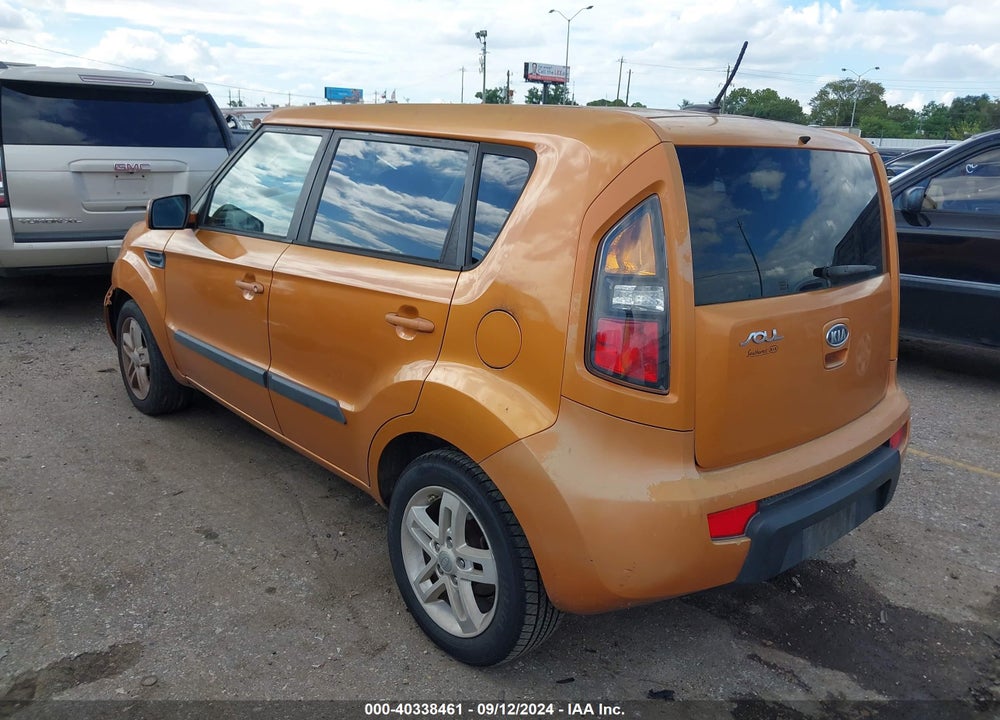 2011 KIA SOUL VIN: KNDJT2A29B7258745