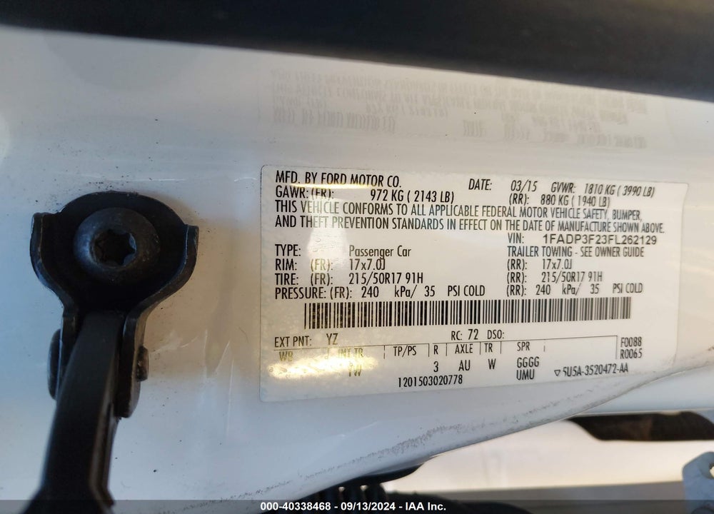2015 FORD FOCUS SE VIN: 1FADP3F23FL262129