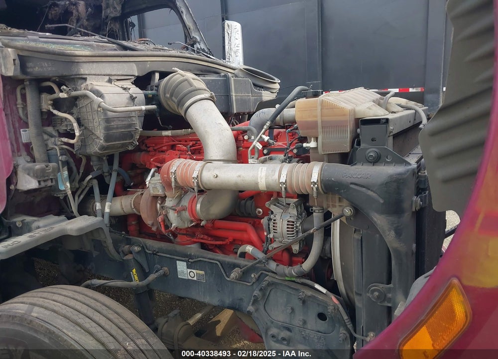 2020 PETERBILT 579 VIN: 1XPBD49X1LD633204