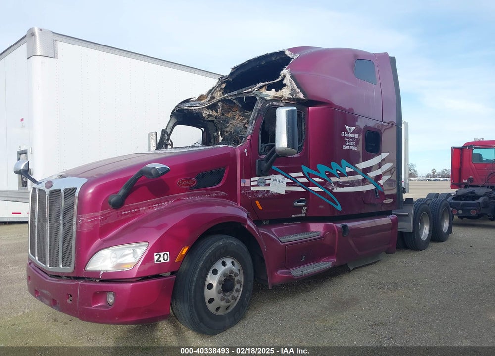 2020 PETERBILT 579 VIN: 1XPBD49X1LD633204