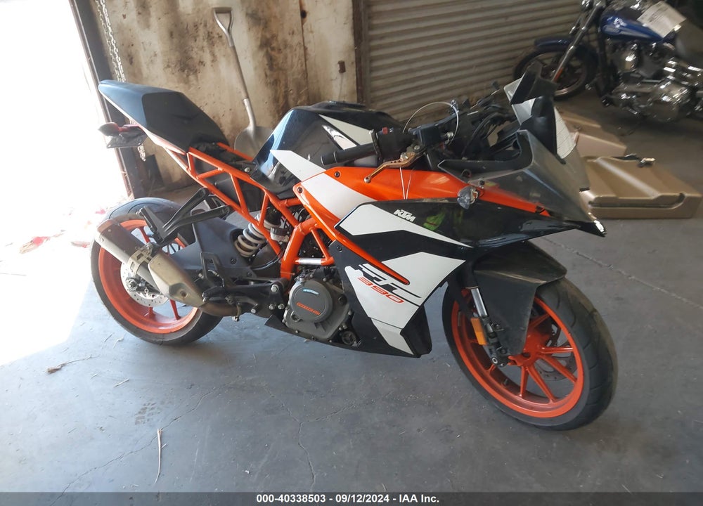2019 KTM 390 RC VIN: MD2JYJ408KC219412