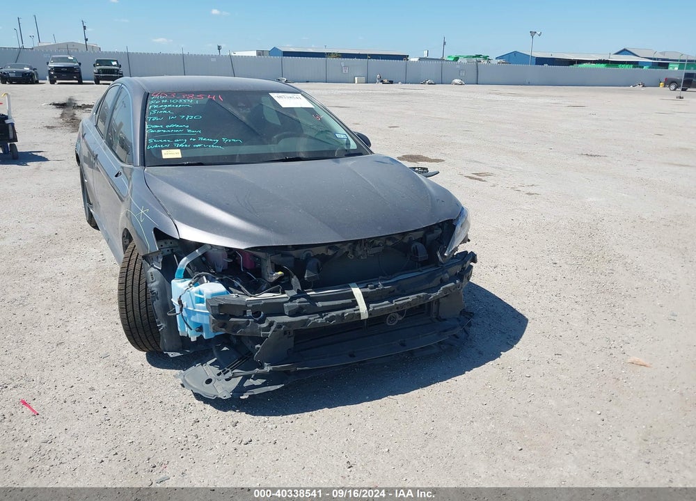 2022 TOYOTA CAMRY LE HYBRID VIN: 4T1C31AK5NU041908