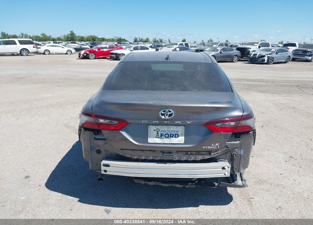 2022 TOYOTA CAMRY LE HYBRID VIN: 4T1C31AK5NU041908