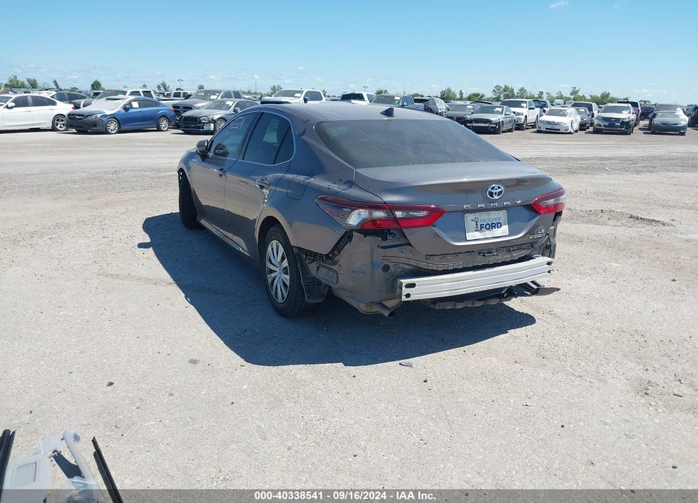 2022 TOYOTA CAMRY LE HYBRID VIN: 4T1C31AK5NU041908