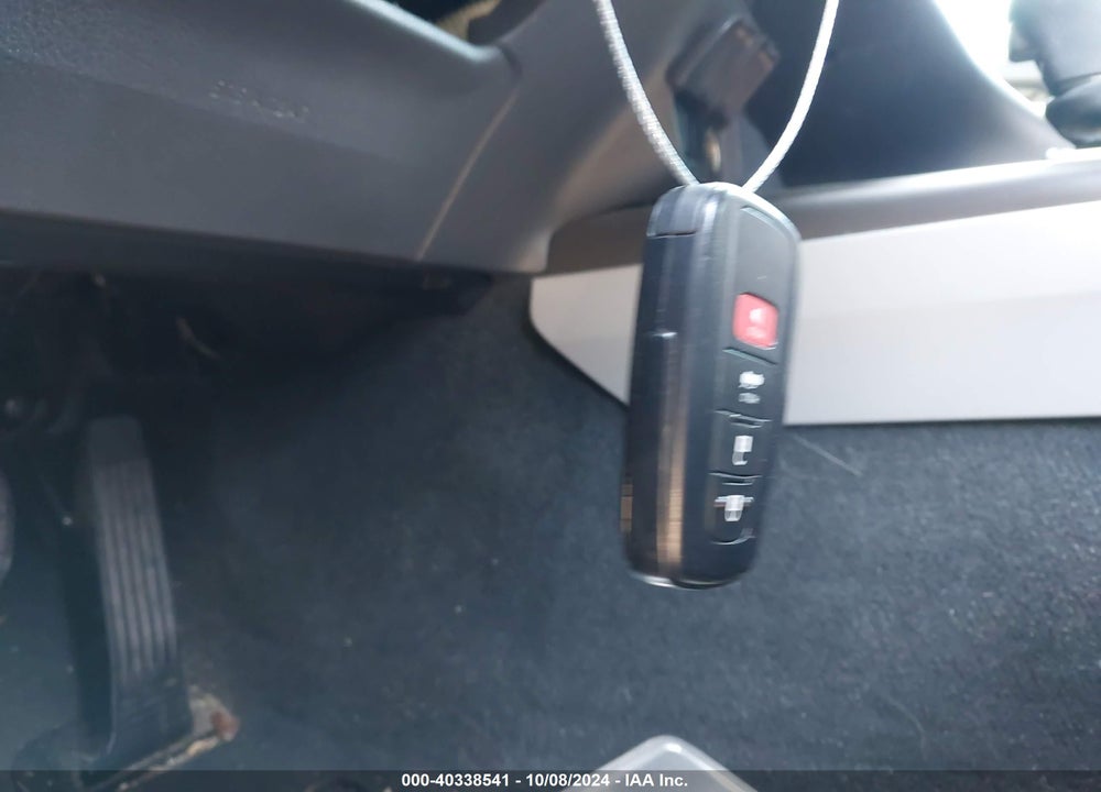 2022 TOYOTA CAMRY LE HYBRID VIN: 4T1C31AK5NU041908