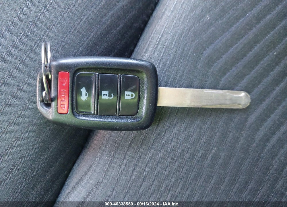 2015 HONDA ACCORD LX VIN: 1HGCR2F39FA195178