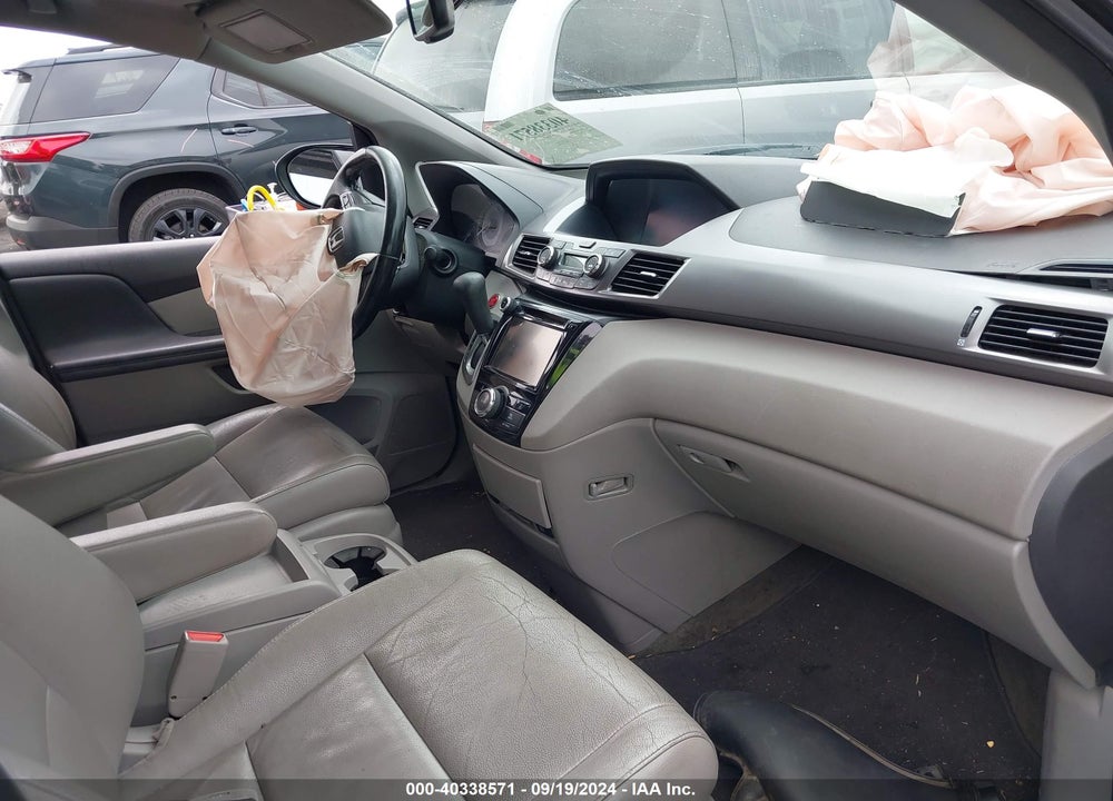 2015 HONDA ODYSSEY EX-L VIN: 5FNRL5H68FB093588