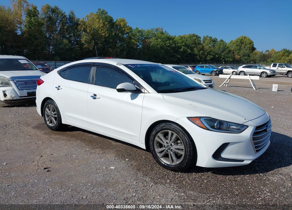 2018 HYUNDAI ELANTRA SEL VIN: 5NPD84LF3JH300721