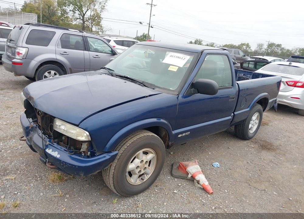 2000 CHEVROLET S-10 LS VIN: 1GCDT14W3YK102194