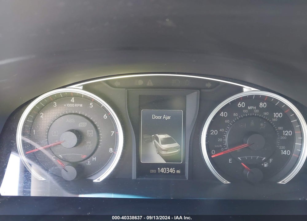 2015 TOYOTA CAMRY SE VIN: 4T1BF1FK8FU974537