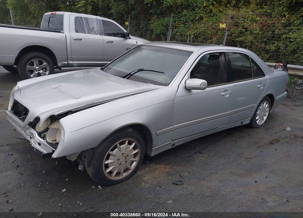 2001 MERCEDES-BENZ E 320 VIN: WDBJF65J51B337338