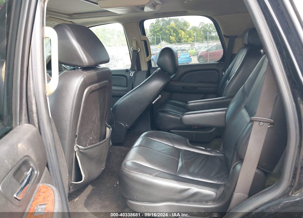 2007 CHEVROLET TAHOE LTZ VIN: 1GNFK13057R321065