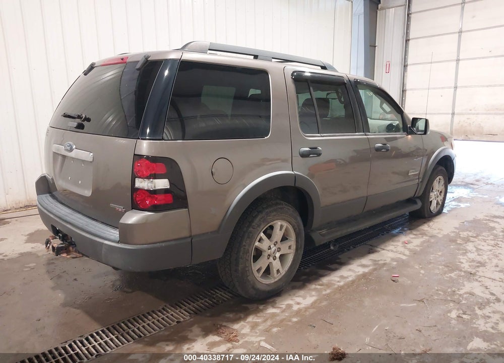 2006 FORD EXPLORER XLT VIN: 1FMEU73836UB41288