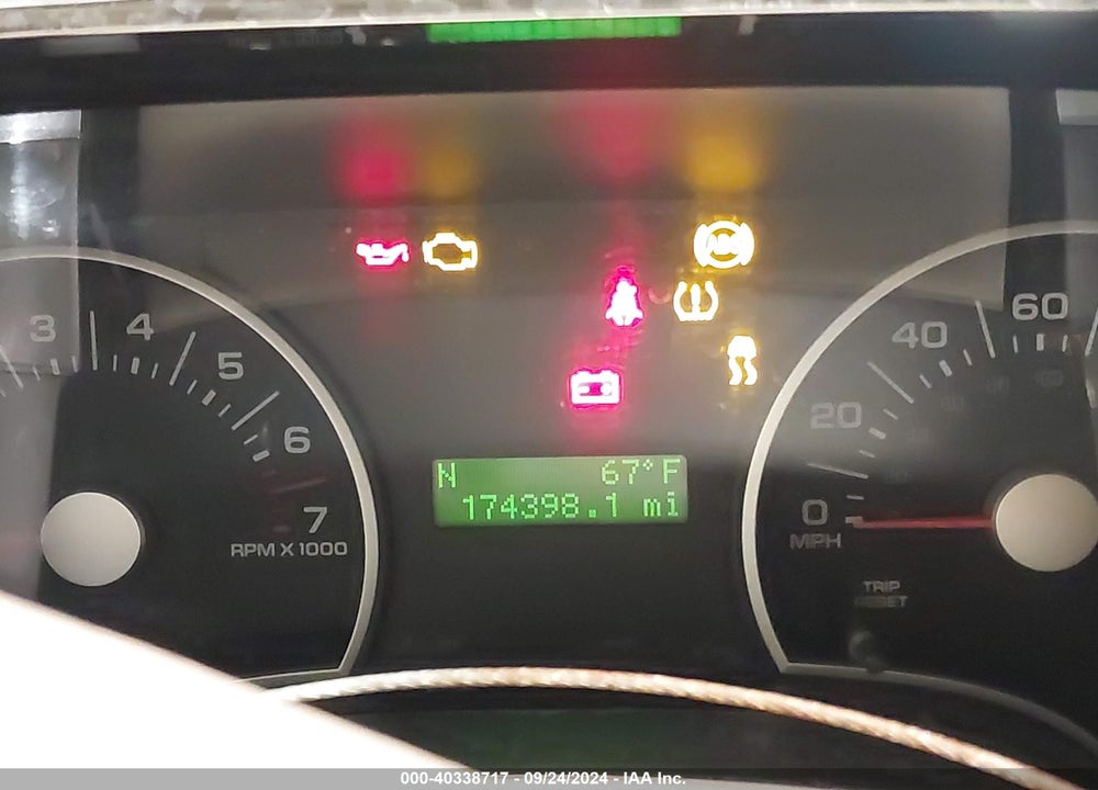 2006 FORD EXPLORER XLT VIN: 1FMEU73836UB41288