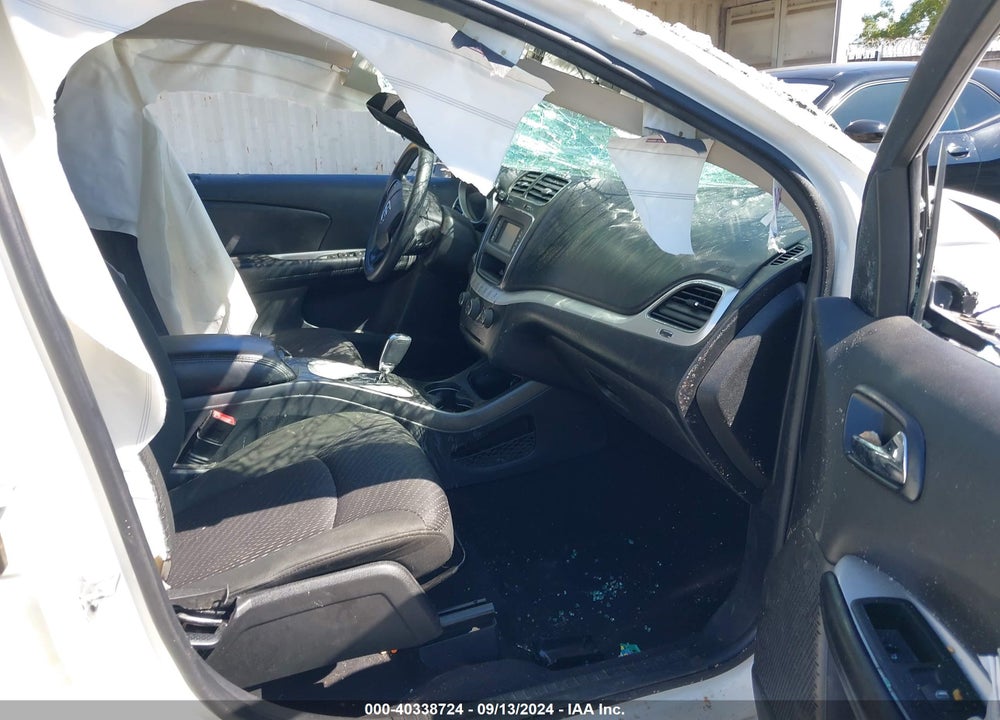 2019 DODGE JOURNEY SE VIN: 3C4PDCBBXKT845785