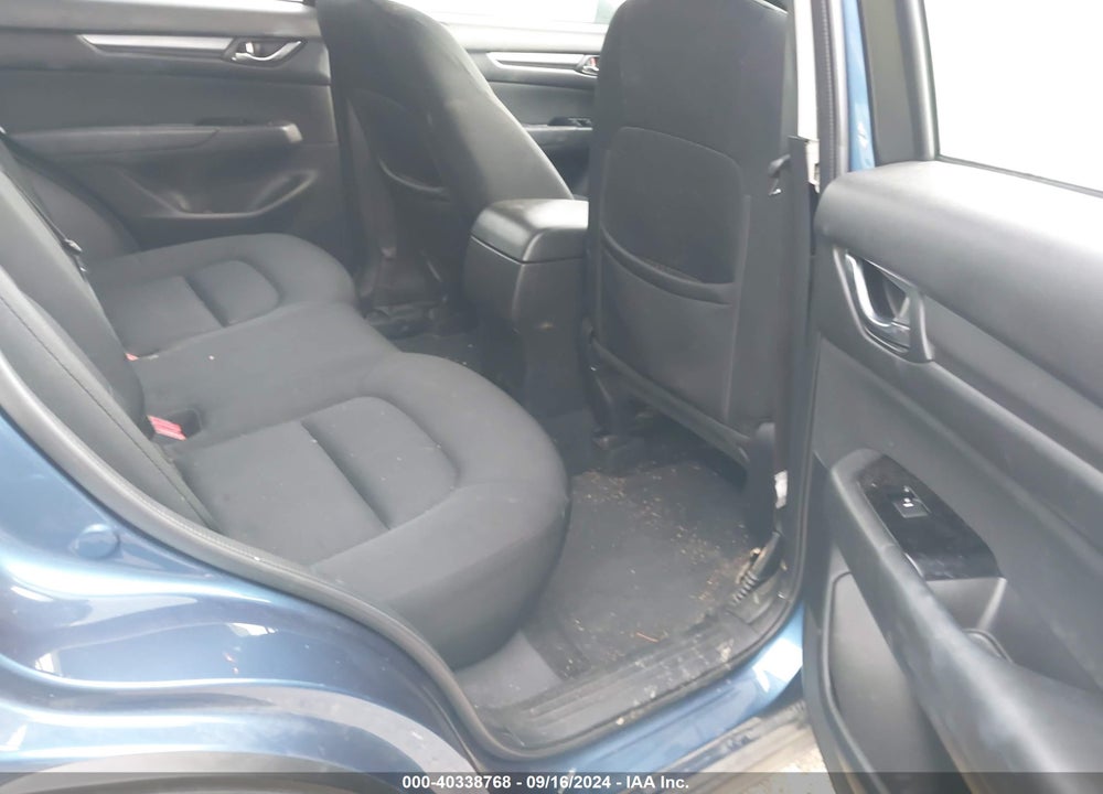 2018 MAZDA CX-5 SPORT VIN: JM3KFBBM7J0369918