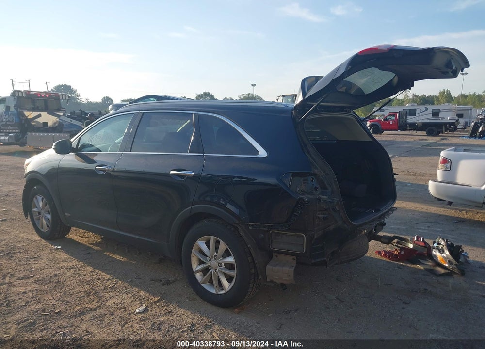2016 KIA SORENTO 2.4L LX VIN: 5XYPGDA31GG146230