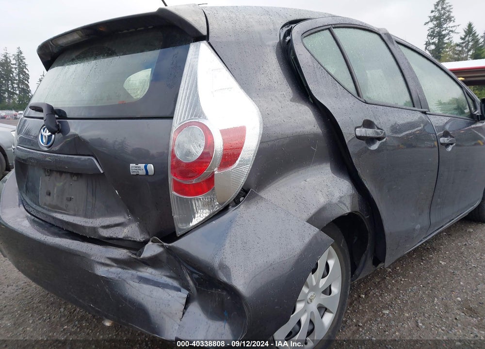2012 TOYOTA PRIUS C THREE VIN: JTDKDTB37C1013946