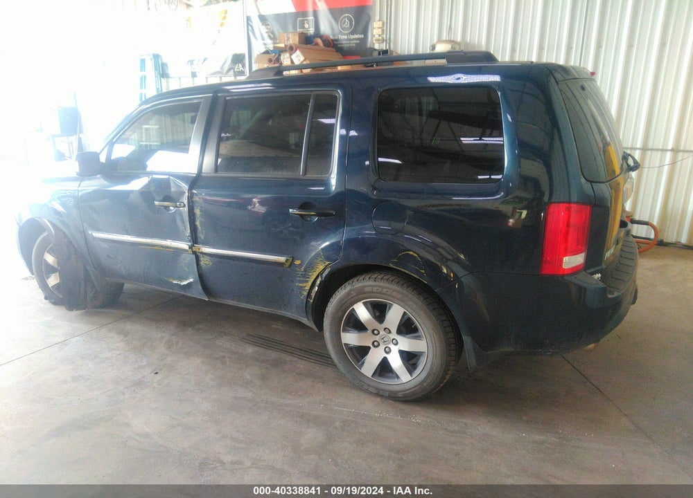 2012 HONDA PILOT TOURING VIN: 5FNYF4H93CB031437