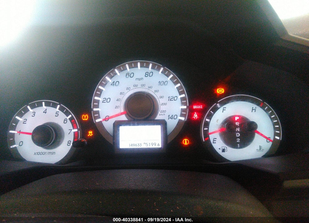 2012 HONDA PILOT TOURING VIN: 5FNYF4H93CB031437