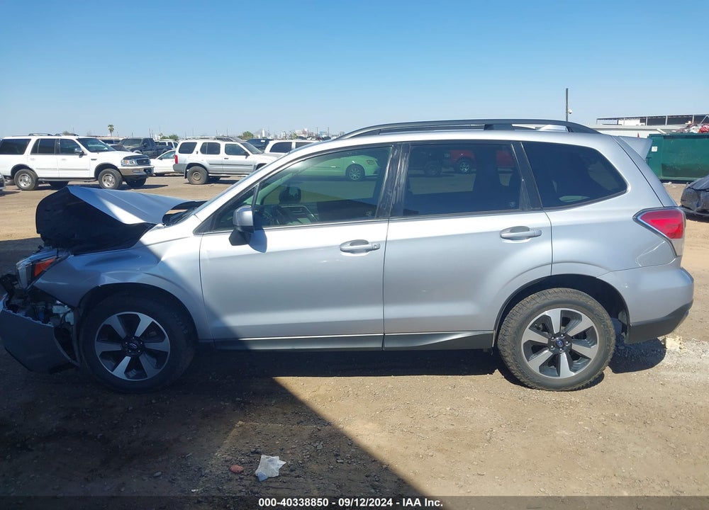 2017 SUBARU FORESTER 2.5I PREMIUM VIN: JF2SJAEC7HH585026