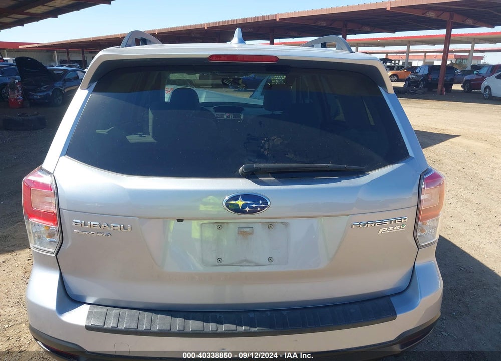 2017 SUBARU FORESTER 2.5I PREMIUM VIN: JF2SJAEC7HH585026