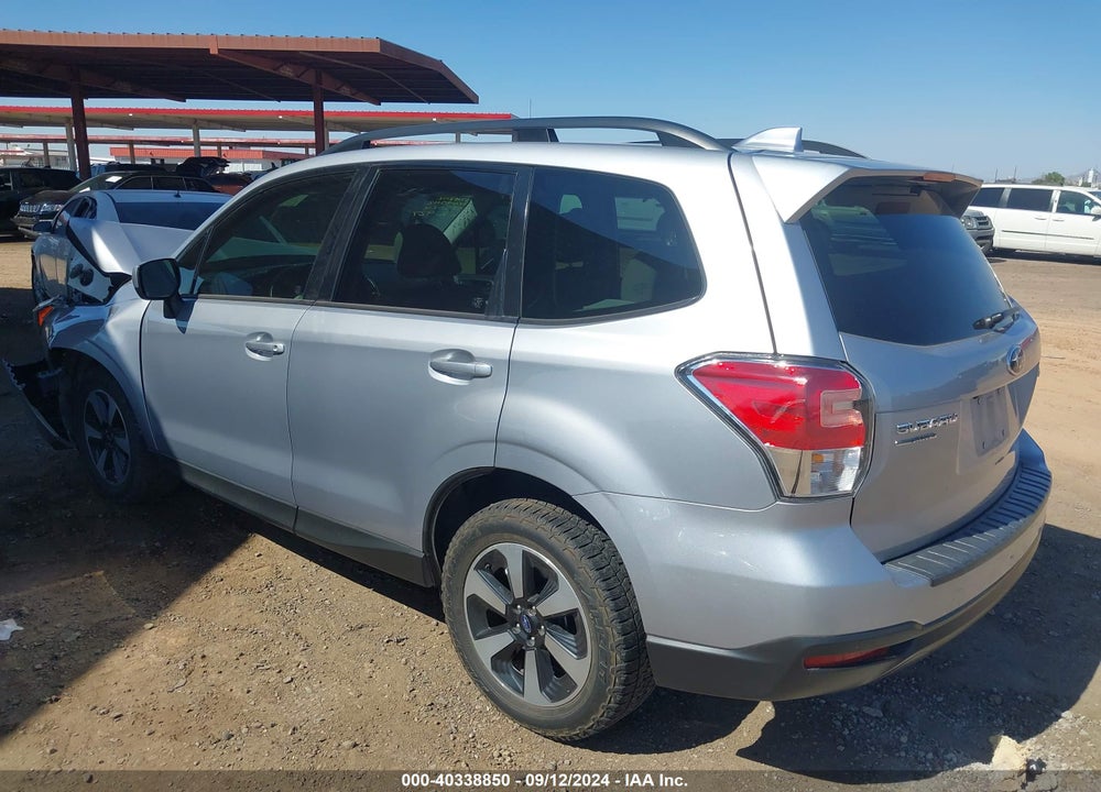 2017 SUBARU FORESTER 2.5I PREMIUM VIN: JF2SJAEC7HH585026