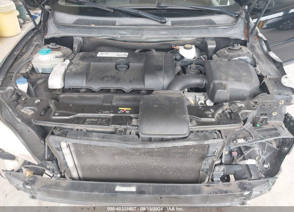 2011 VOLVO XC90 3.2 VIN: YV4952CZ0B1583825