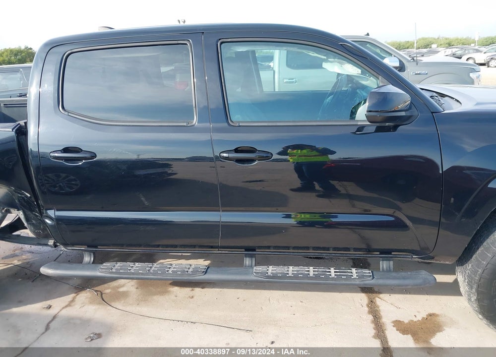 2019 TOYOTA TACOMA SR VIN: 5TFAX5GN8KX158627