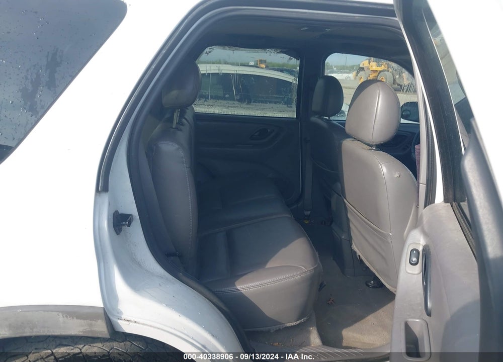 2002 FORD ESCAPE XLT VIN: 1FMYU03122KC38768