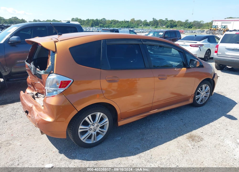 2010 HONDA FIT SPORT VIN: JHMGE8H44AS024036