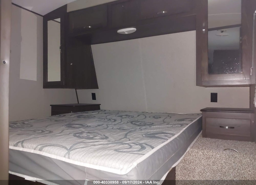 2018 KEYSTONE RV OTHER VIN: 4YDT25221J3104142
